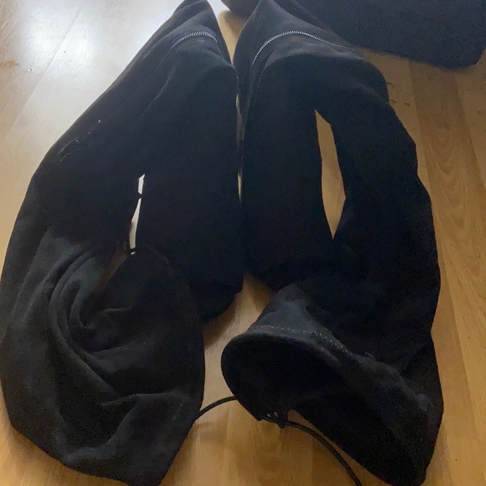 Women’s knee high boots